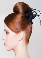  modne fryzury na wesele,  galeria  ze zdjęciami fryzur damskich w katalogu z numerem porządkowym  30